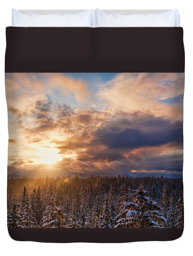 Alaska Duvet Cover featuring the photograph Winter Sunset #4 by Michele Cornelius