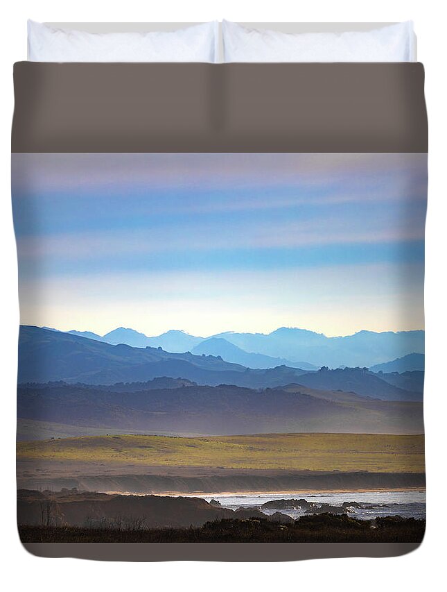  Duvet Cover featuring the photograph San Simeon #7 by Lars Mikkelsen