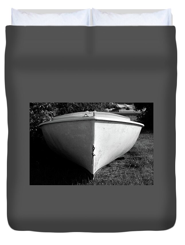 Rhode Island Duvet Cover featuring the photograph A boat by Jim Feldman