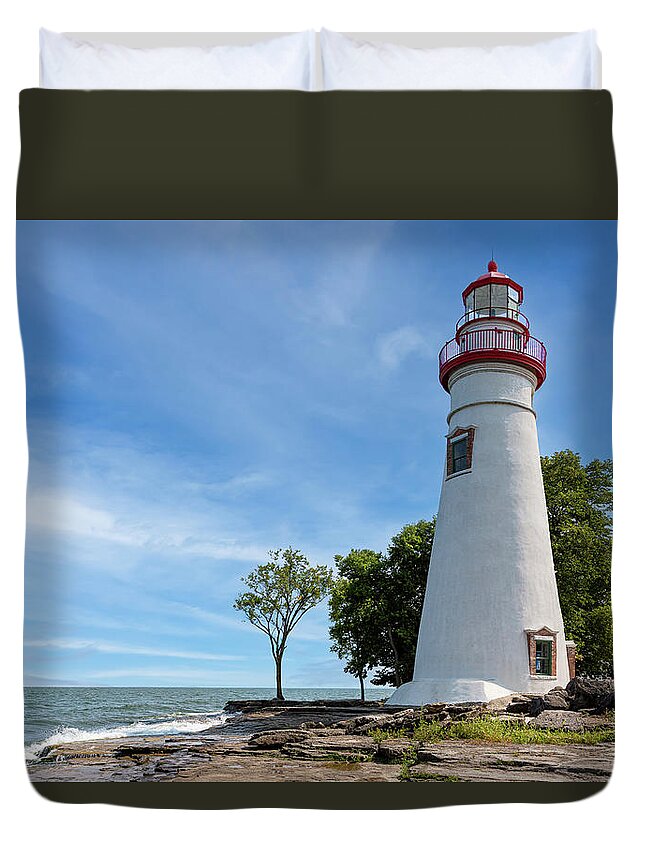 View Marblehead Lighthouse Duvet Cover featuring the photograph A View At Marblehead Lighthouse by Dale Kincaid