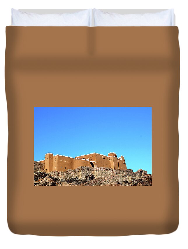  Duvet Cover featuring the photograph Saudi Arabia 80 by Eric Pengelly
