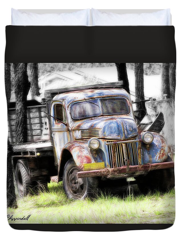 Vintage Truck Photo Prints Duvet Cover featuring the digital art Aged 01 by Kevin Chippindall