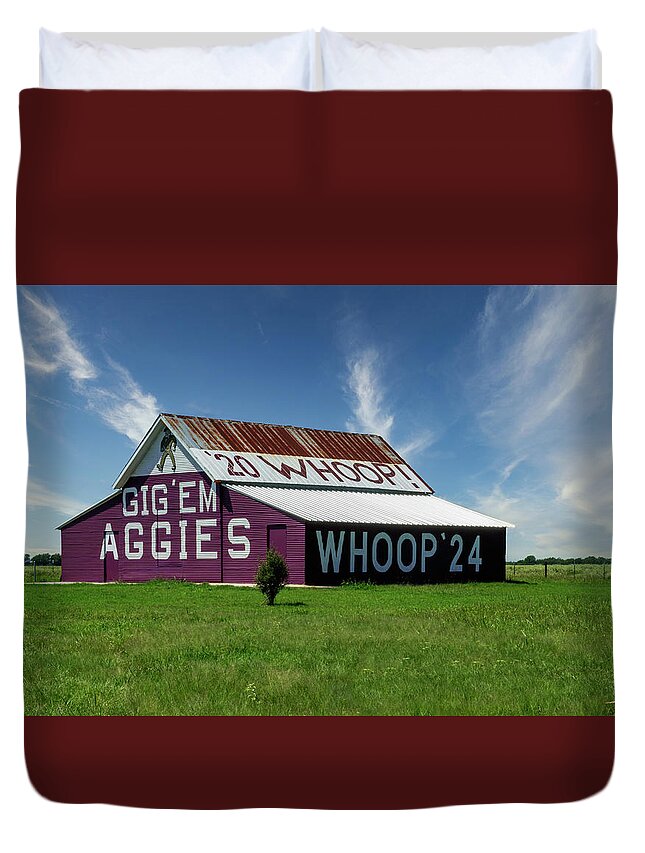 Aggie Barn Duvet Cover featuring the photograph Aggie Barn by Angie Mossburg