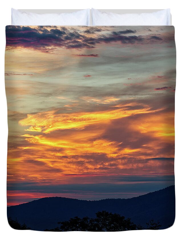  Duvet Cover featuring the photograph Scenic Overlook 15 by Phil Perkins