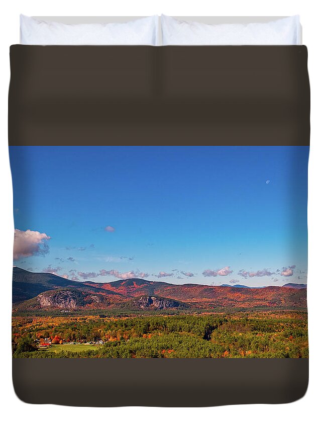 New Hampshire Duvet Cover featuring the photograph Aurumn Over Conway. by Jeff Sinon