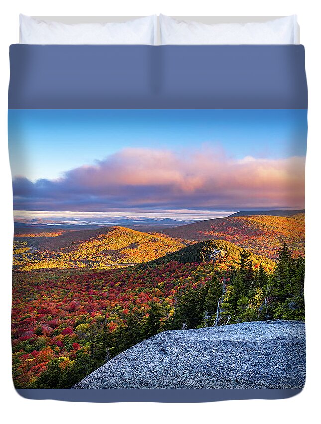 New Hampshire Duvet Cover featuring the photograph Autumn Heights by Jeff Sinon