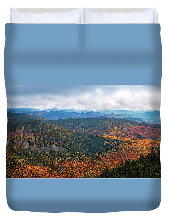4k Duvet Cover featuring the photograph Autumn Valley   by Jeff Sinon