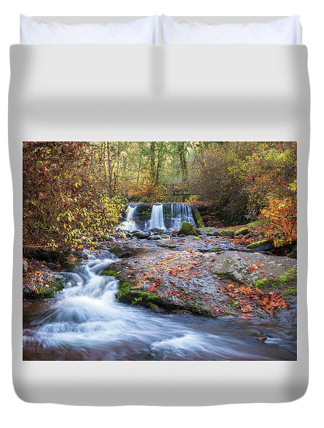 Mcdowell Falls Park Autumn Waterfall Duvet Cover featuring the photograph Autumn Waterfall by Catherine Avilez