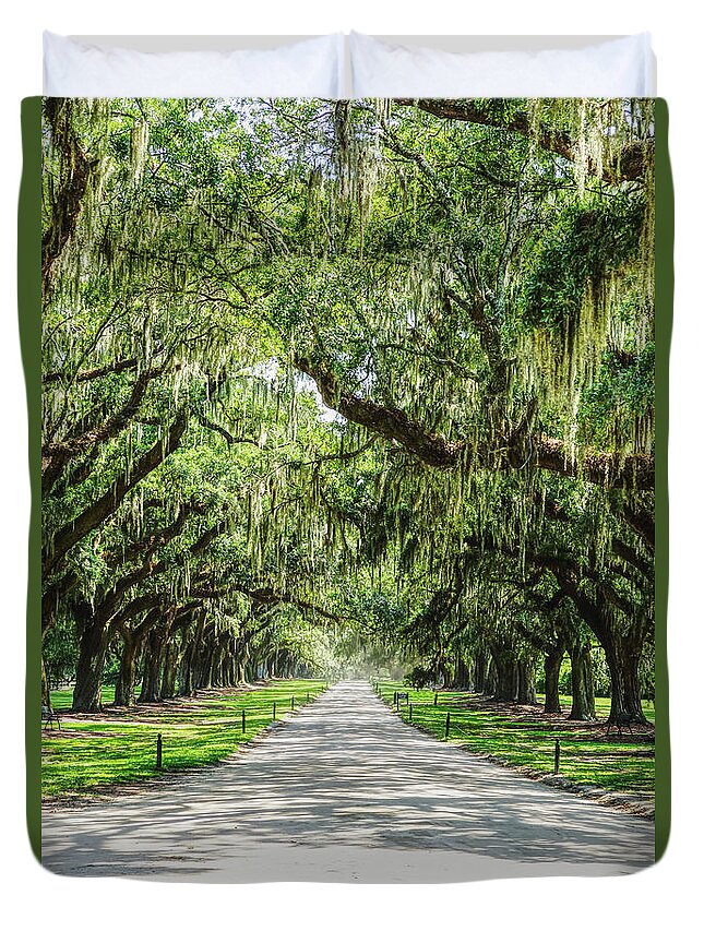 Avenue Of Oaks Duvet Cover featuring the photograph Avenue Of Oaks by Jennifer White