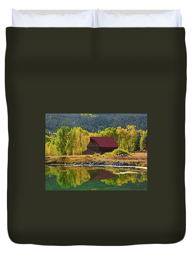Barn Duvet Cover featuring the photograph Barn Refelction by Aaron Spong
