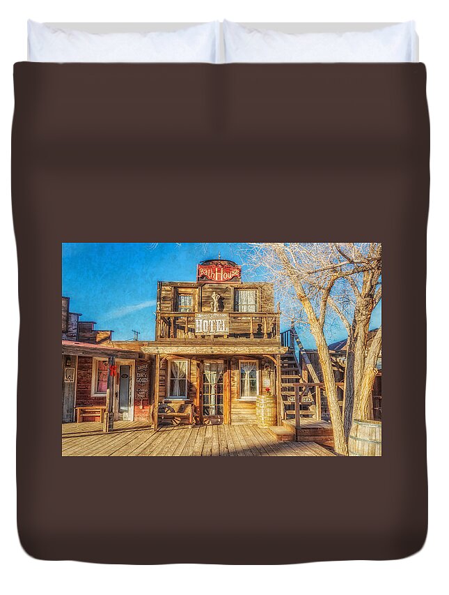 Hotel Duvet Cover featuring the photograph Bath House grg by Alison Frank
