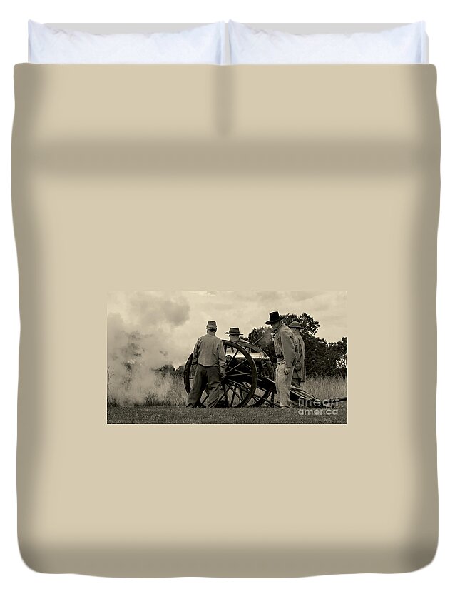 Chickamauga Duvet Cover featuring the photograph Battle of Chickamauga Re-Enacted by Neala McCarten