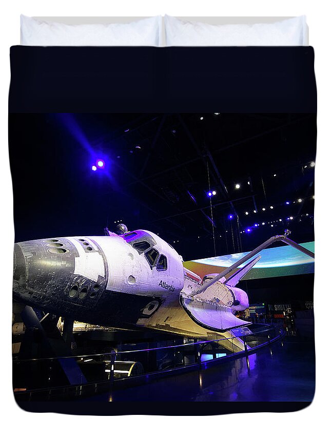 Beautiful Vehicle Duvet Cover featuring the photograph Beautiful Vehicle -- Space Shuttle Atlantis in Kennedy Space Center, Florida by Darin Volpe