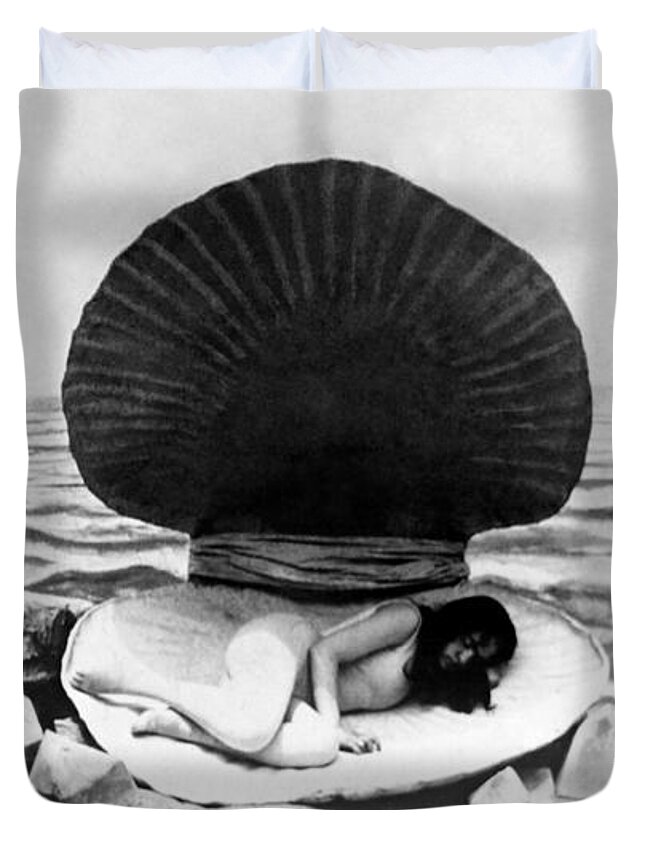 Biograph Duvet Cover featuring the photograph Birth of the Pearl 1901 by Sad Hill - Bizarre Los Angeles Archive