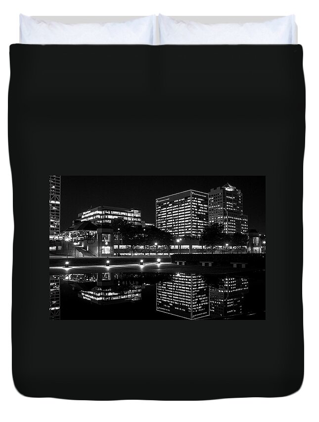 Milwaukee Cityscape Duvet Cover featuring the photograph Black and White City Reflections by Deb Beausoleil