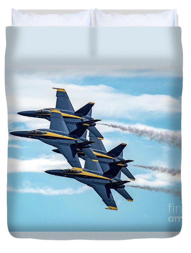 Jet Duvet Cover featuring the photograph Blue Angel Diamond Pattern In The Clouds by Beachtown Views