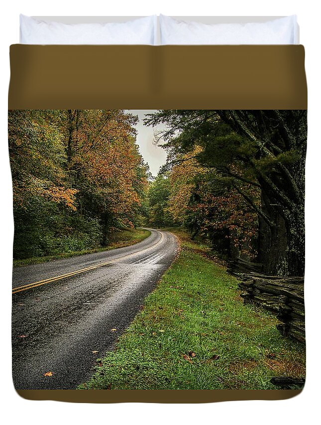 Blue Ridge Parkway Duvet Cover featuring the photograph Blue Ridge Parkway at Mabry Mill in Virginia by Deb Beausoleil