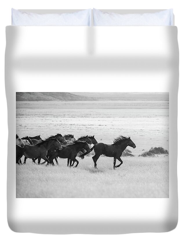  Wild Horses Duvet Cover featuring the photograph BnW Run in the Wind by Dirk Johnson