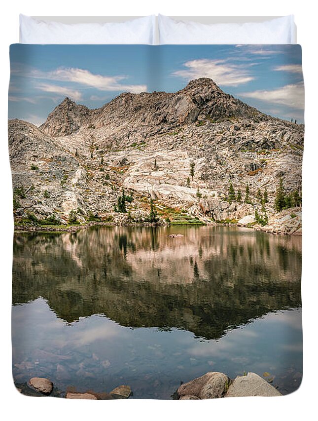 Desolation Wilderness Duvet Cover featuring the photograph Boomerang Lake by Gary Geddes