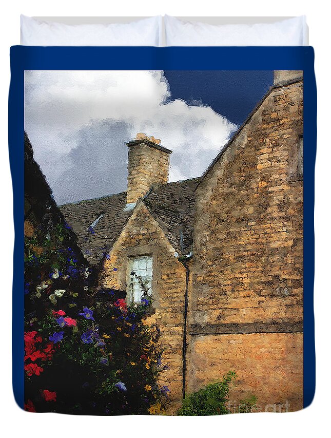 Bourton-on-the-water Duvet Cover featuring the photograph Bourton Back Alley by Brian Watt