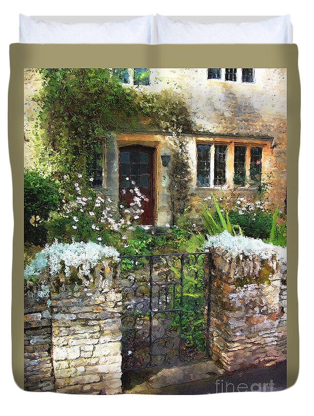Bourton-on-the-water Duvet Cover featuring the photograph Bourton Front Gate by Brian Watt