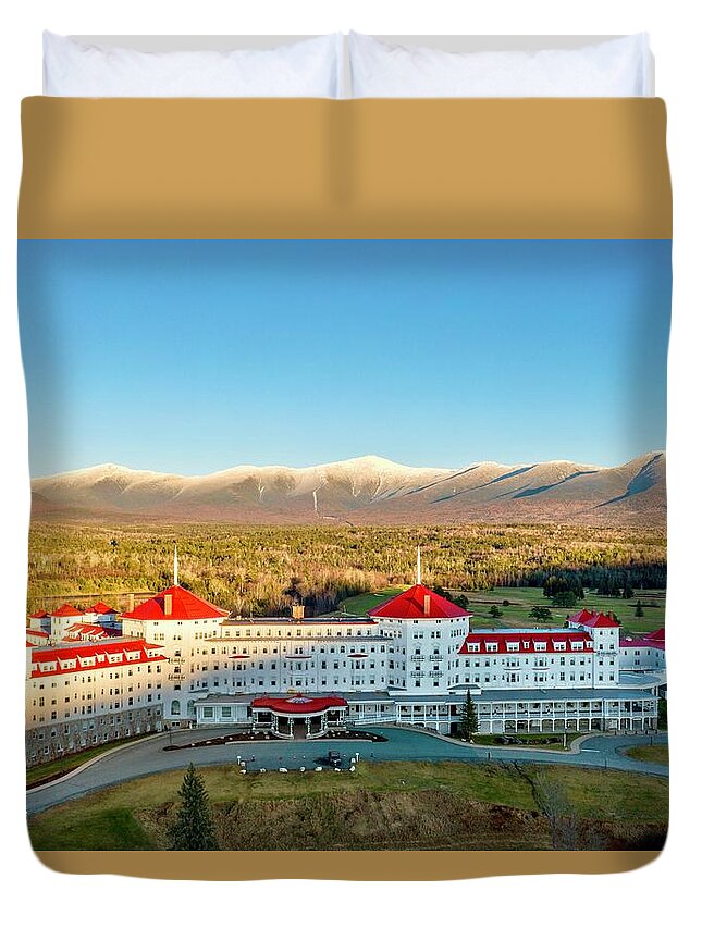  Duvet Cover featuring the photograph Bretton Woods by John Gisis