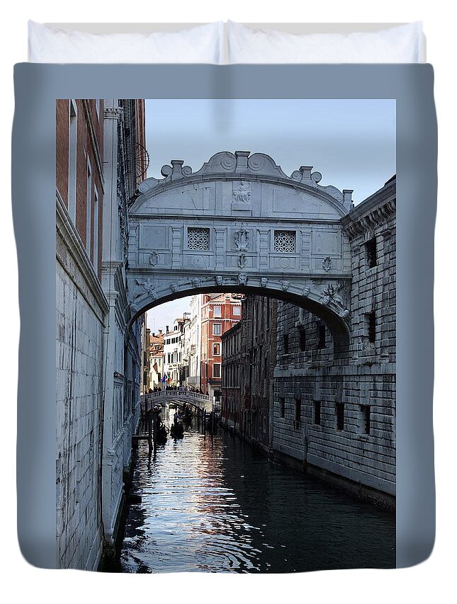 Ponte Dei Sospiri Duvet Cover featuring the photograph Bridge of Sighs by Yvonne M Smith