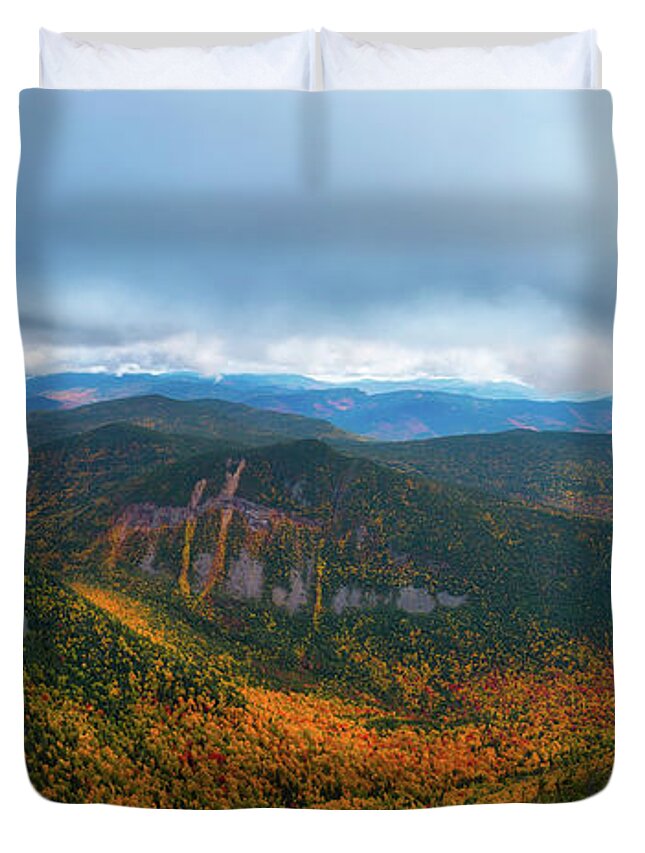 4000 Footer Duvet Cover featuring the photograph Carrigain Notch, Autumn.  by Jeff Sinon