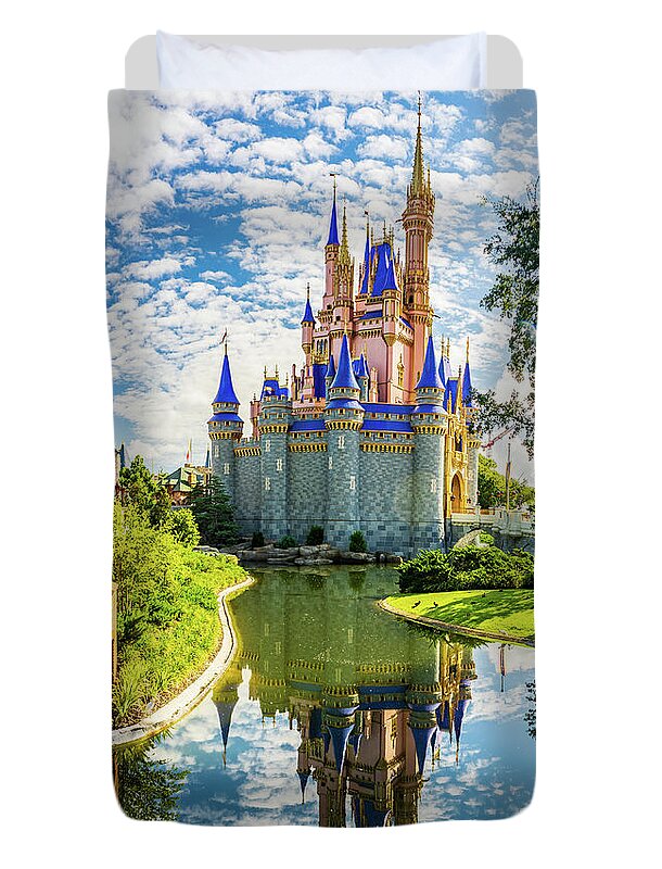 Florida Duvet Cover featuring the photograph Castle Reflection by Nick Zelinsky Jr