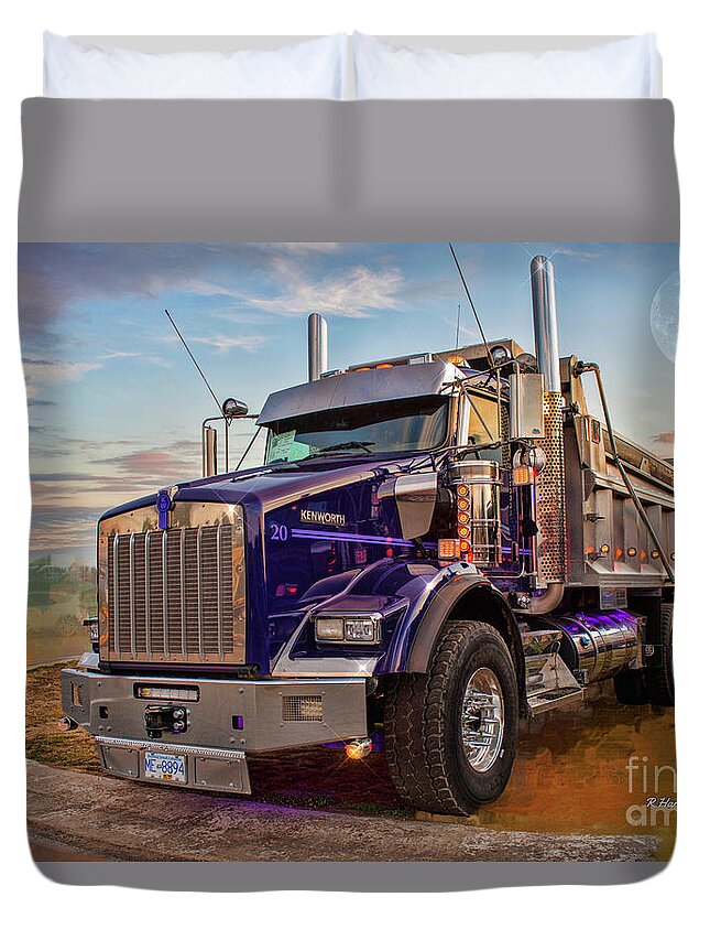 Big Rigs Duvet Cover featuring the photograph Catr9573-19 by Randy Harris