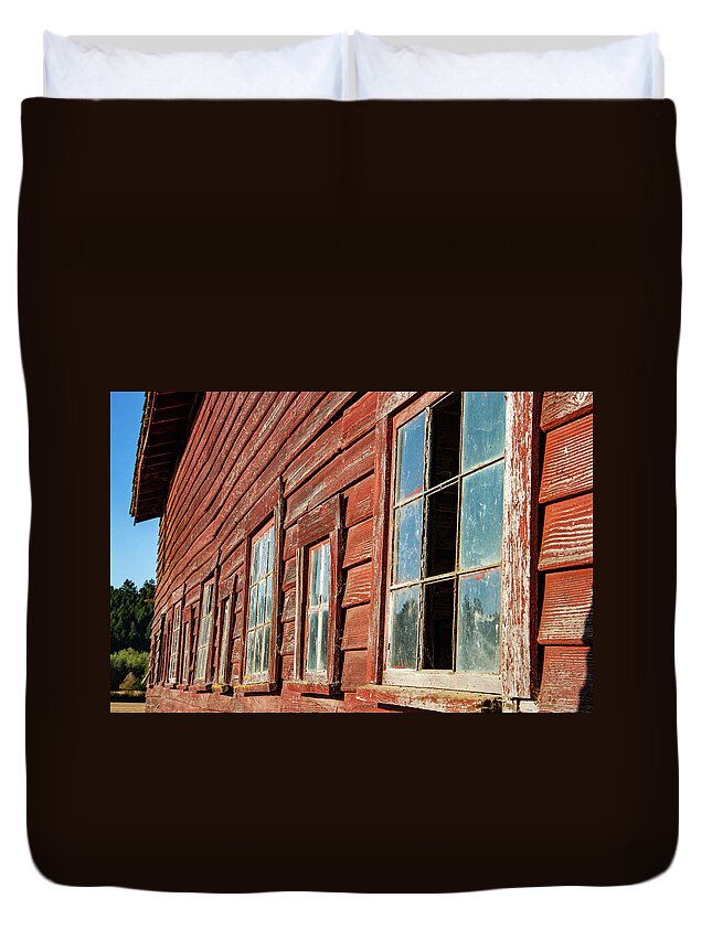 Rust Duvet Cover featuring the photograph Remembering a Century Old Red Barn by Leslie Struxness