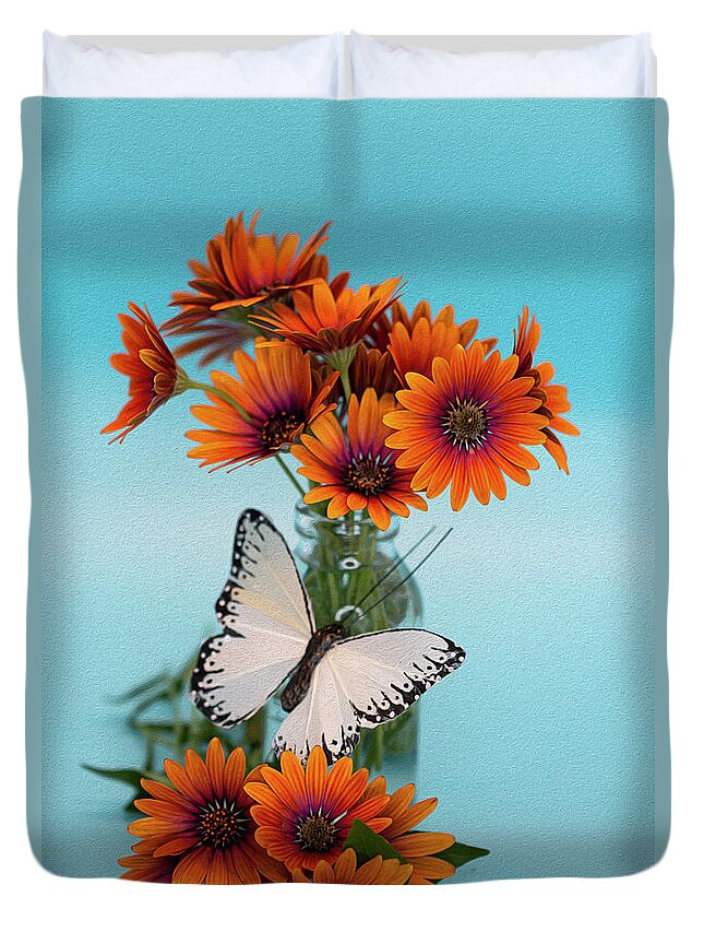 African Daisies Duvet Cover featuring the photograph Cheer Me Up by Vanessa Thomas