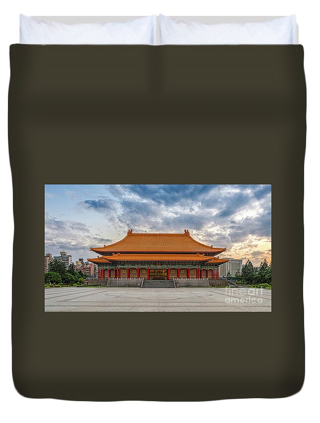 Chiang Duvet Cover featuring the photograph Chiang Kai-shek Memorial Hall by Traveler's Pics