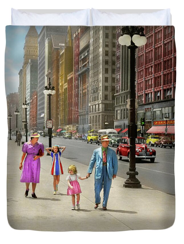 Chicago Duvet Cover featuring the photograph City - Chicago, IL - Family day out 1941 by Mike Savad