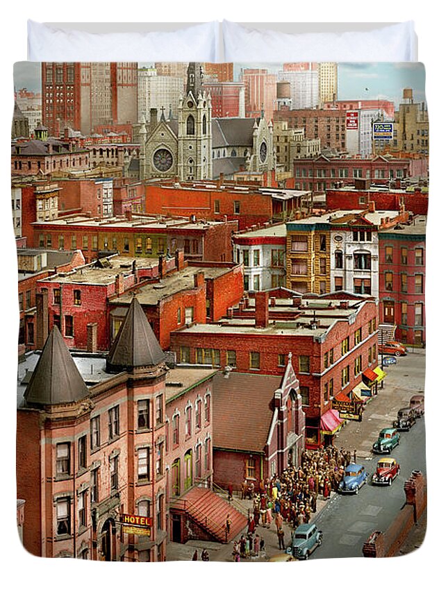 Chicago Duvet Cover featuring the photograph City - Chicago, IL - The Churches of Chicago 1942 by Mike Savad