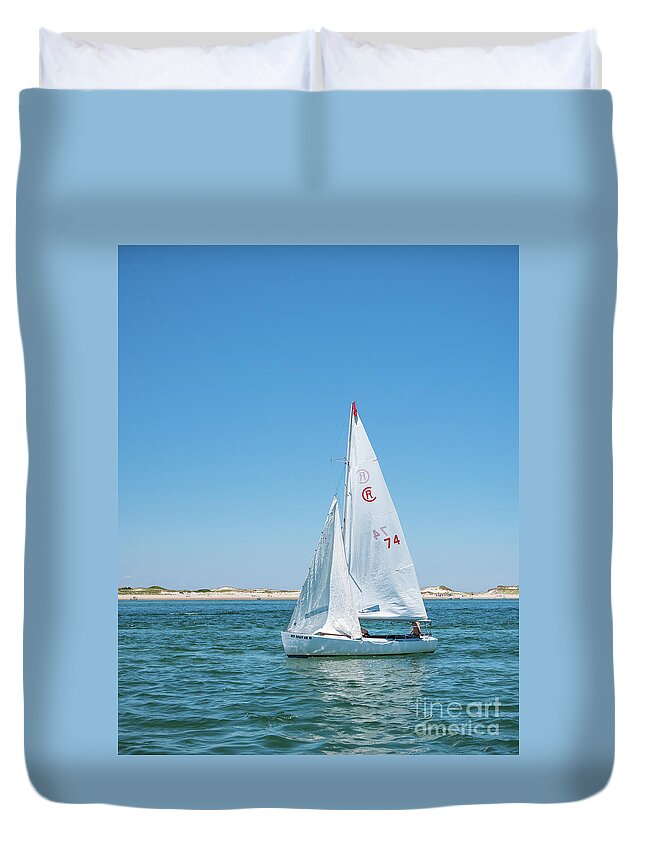 Sailboat Duvet Cover featuring the photograph Clear Skies for Sailing by Lorraine Cosgrove