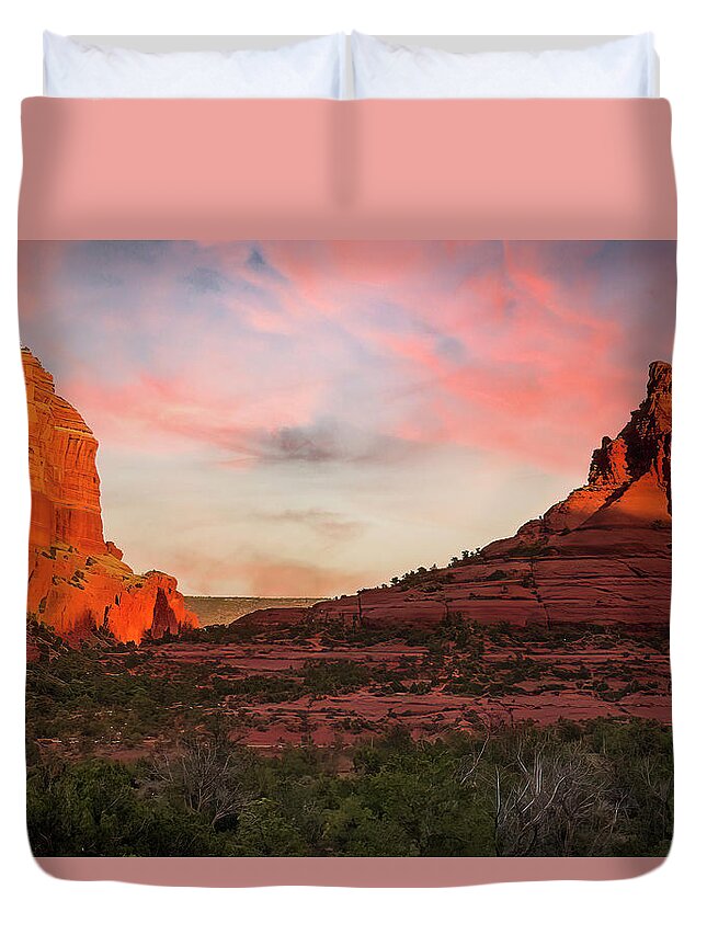  Duvet Cover featuring the photograph Climbing Bell Rock by Al Judge