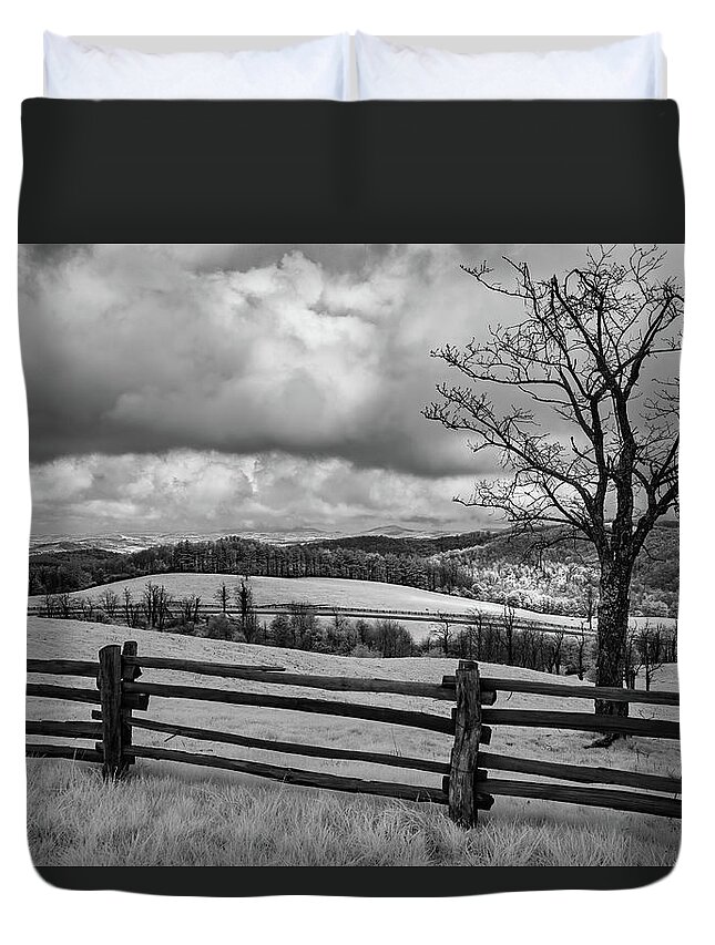 North Carolina Duvet Cover featuring the photograph Cloudy Day in the Mountains bw by Dan Carmichael