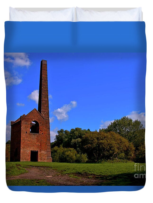 Outdoor Duvet Cover featuring the photograph Cobbs Engine House by Stephen Melia