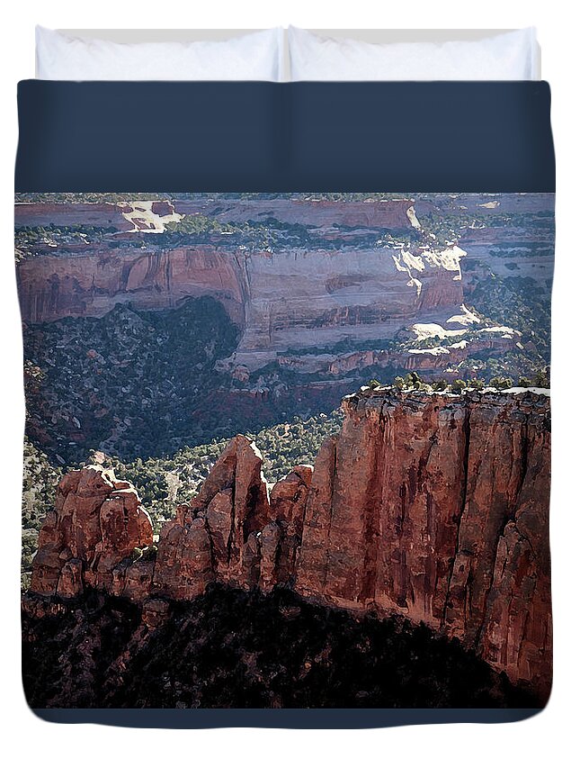 Rock Duvet Cover featuring the photograph Colorado Monument 1661 by Laura Davis