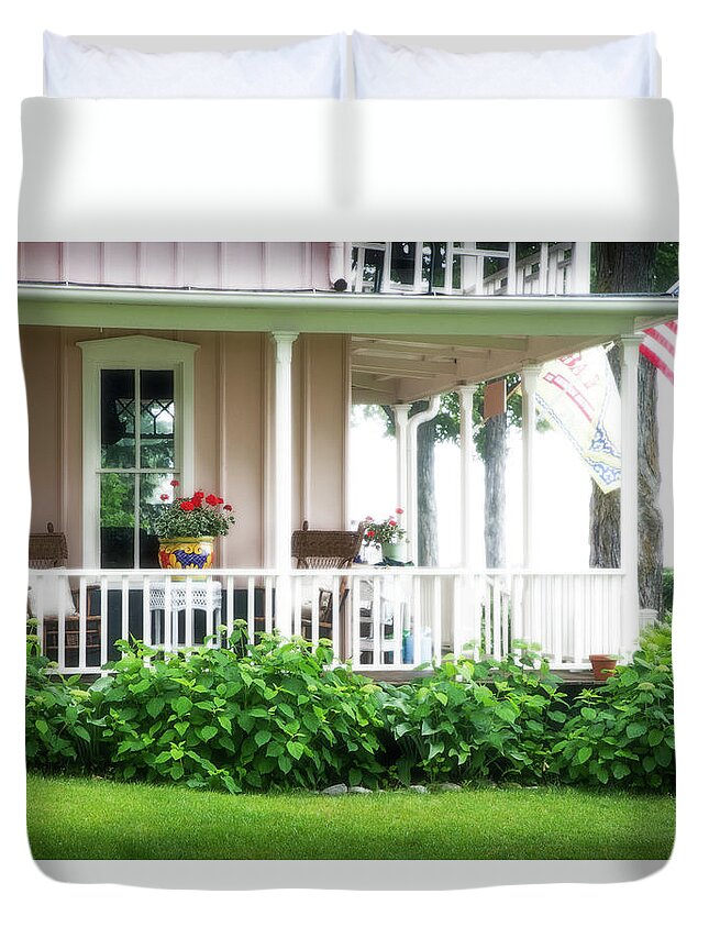 Bay View Duvet Cover featuring the photograph Colorful Flower Pot With Radiance by Robert Carter