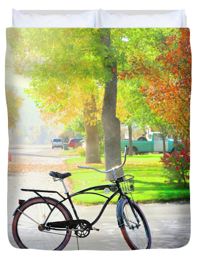 Columbus Duvet Cover featuring the photograph Columbus Retro Bicycle by Craig J Satterlee