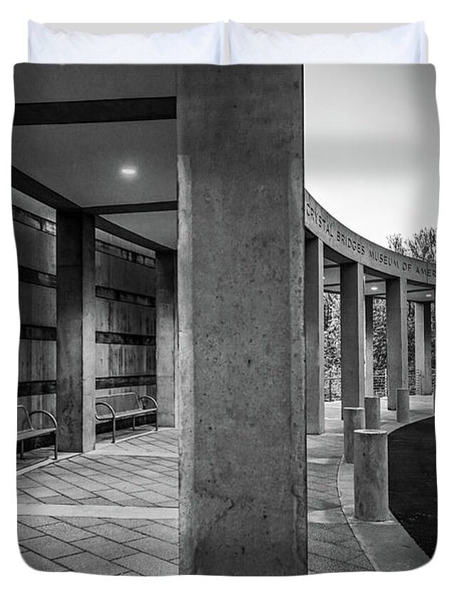 Crystal Bridges Duvet Cover featuring the photograph Crystal Bridges Colonnade - Black And White - Bentonville Arkansas by Gregory Ballos