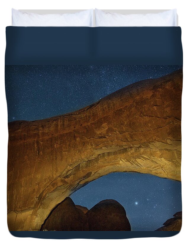 Pine Tree Arch Duvet Cover featuring the photograph Desert solitude by Kunal Mehra