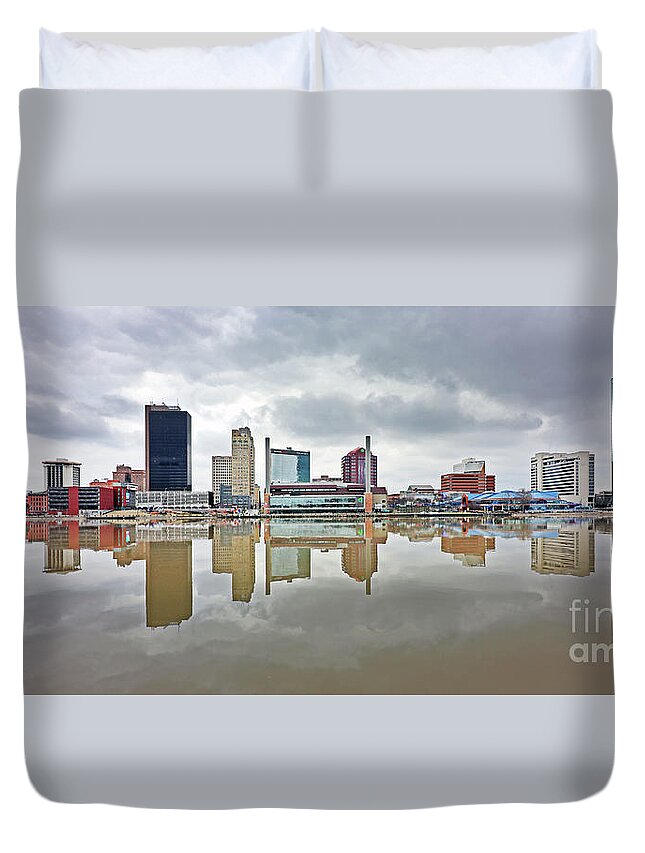 Downtown Toledo Duvet Cover featuring the photograph Downtown Toledo Reflections 0574 by Jack Schultz