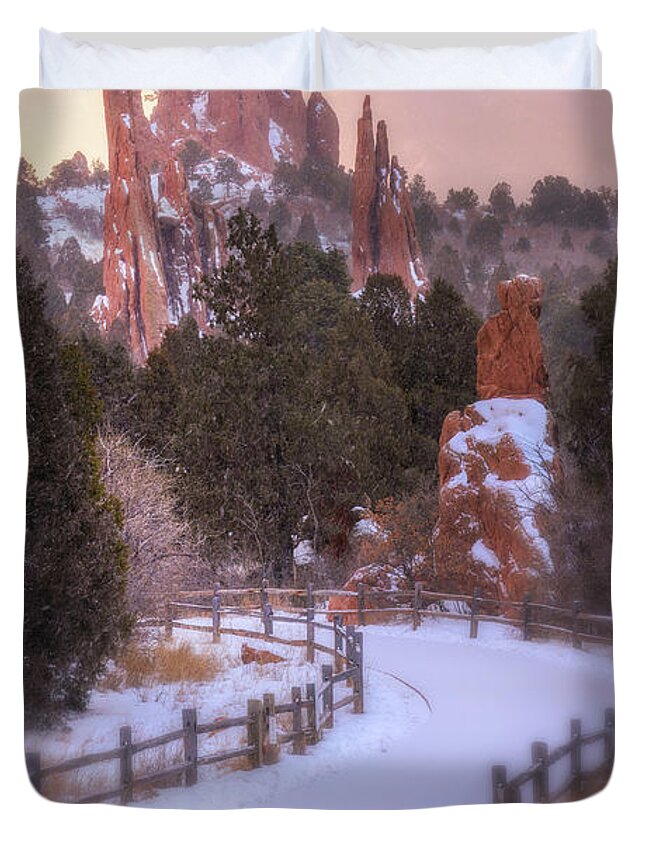 Garden Of The Gods Duvet Cover featuring the photograph Dreams in the Garden by Darren White