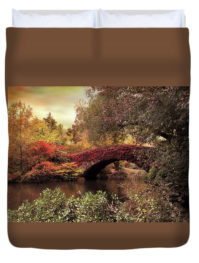 Bridge Duvet Cover featuring the photograph Dusk At Gapstow by Jessica Jenney