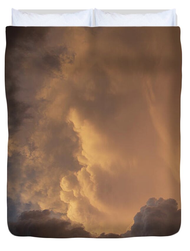 Nebraskasc Duvet Cover featuring the photograph Dying LP Thunderstorm at Sunset 081 by Dale Kaminski