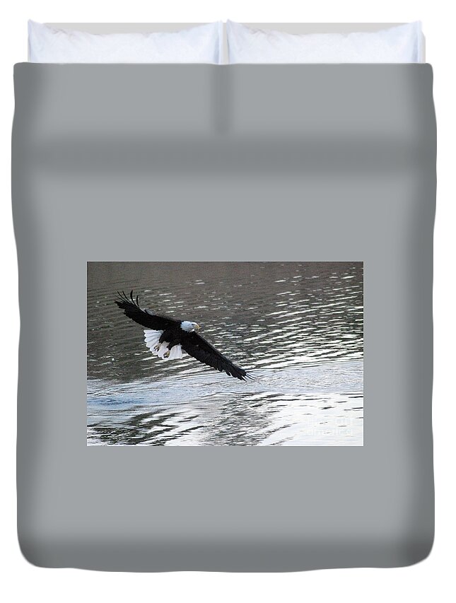 Eagle Duvet Cover featuring the photograph Eagle taken flight over Lake Nacimiento by Gary Russell