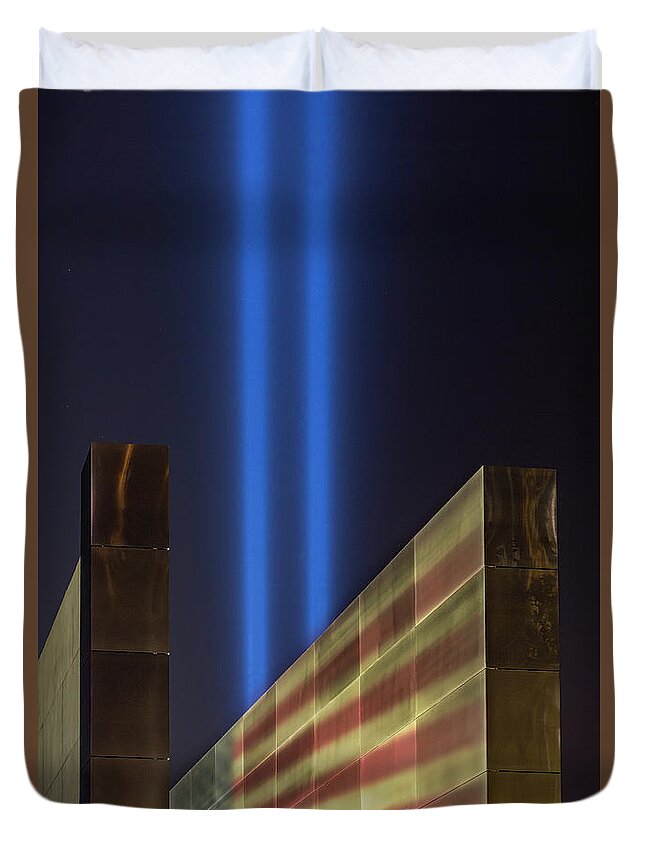 Tribute In Light Duvet Cover featuring the photograph Empty Sky Tribute In Light by Susan Candelario